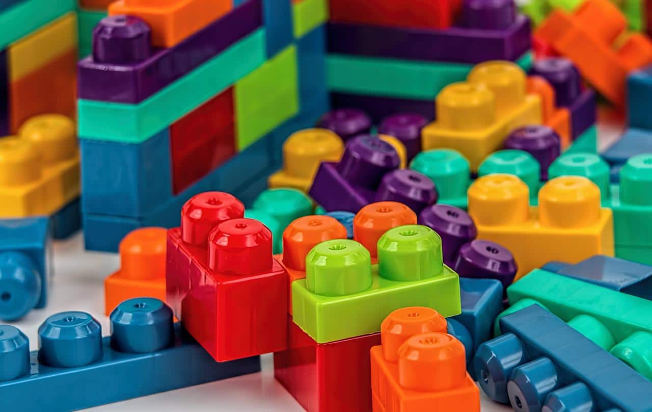 10 Creative Lego Building Ideas!
