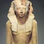 Seated_Statue_of_Hatshepsut_MET_Hatshepsut2012