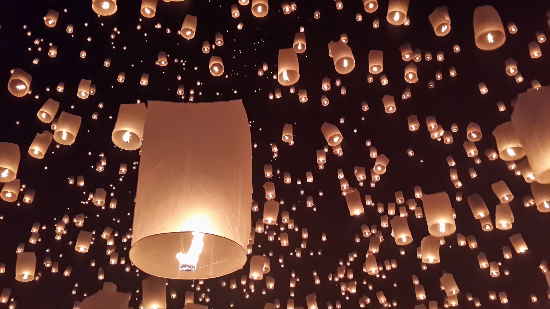 What is the Yi Peng Lantern Festival?