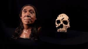 Archaeologists Reveal The Face Of A 75,000-Year-Old Neanderthal Woman